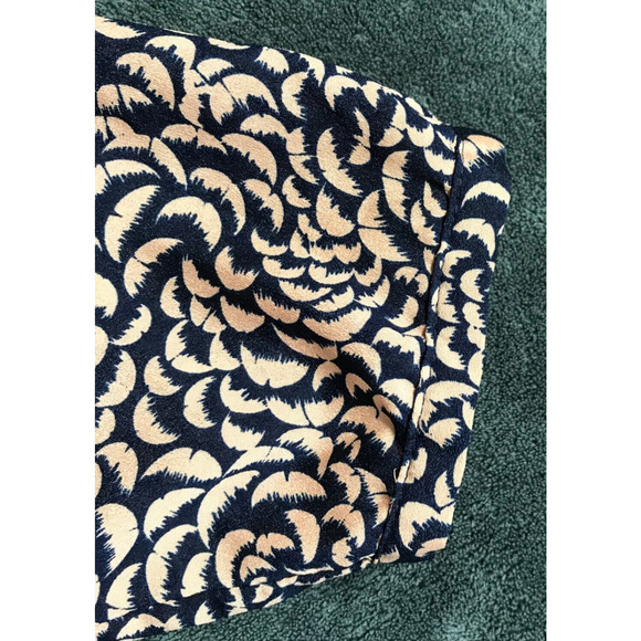 Forever 21 Women’s Size S I Love H81 Floral ¾ Length Sleeve Pleated Peplum Top - Picture 8 of 11